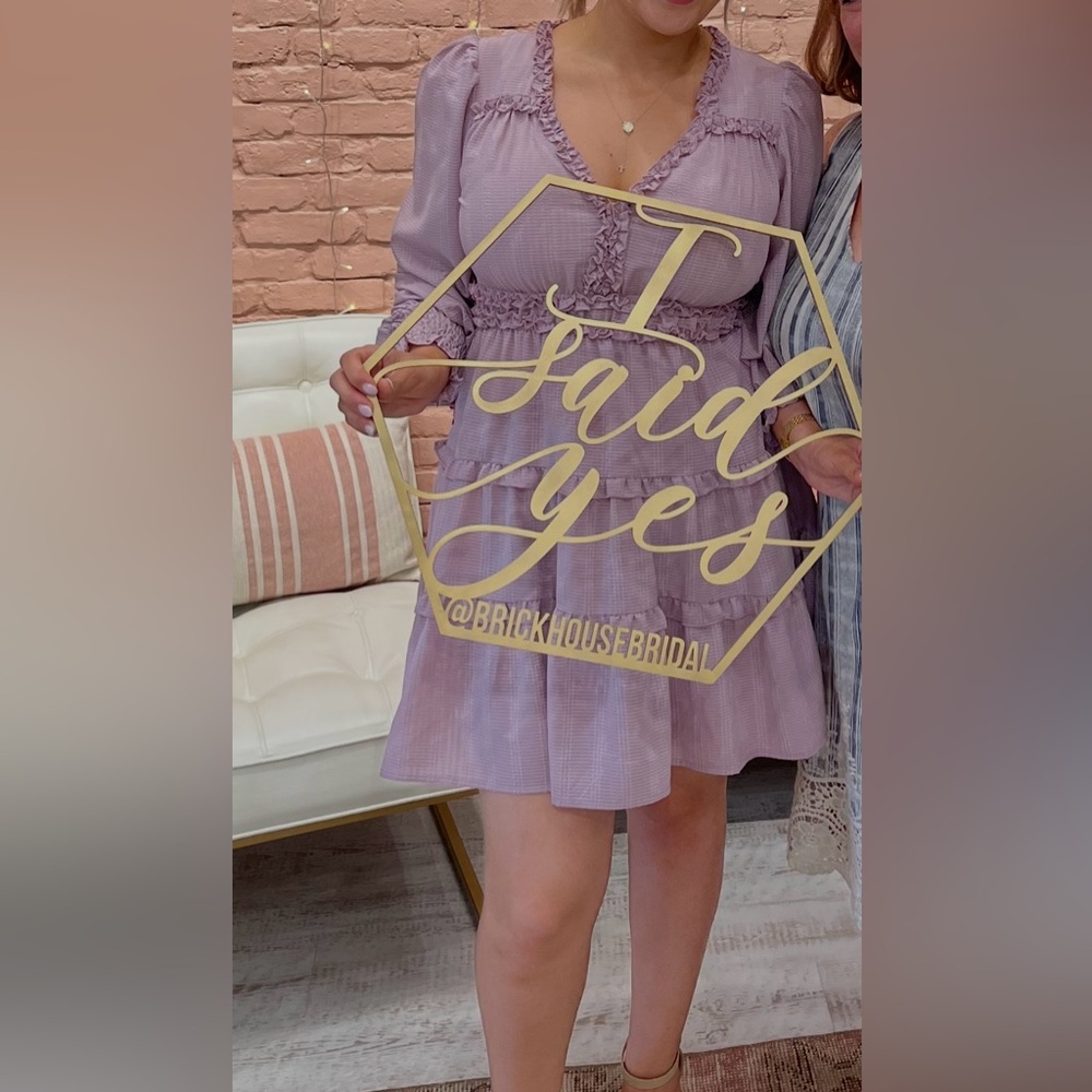 Tiered Ruffle V-Neck Long Sleeve Dress - Mauve - Picture 5 of 5